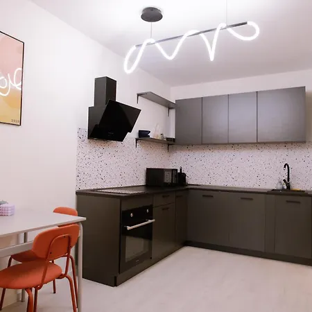 Krivoo I-private Parking Διαμέρισμα